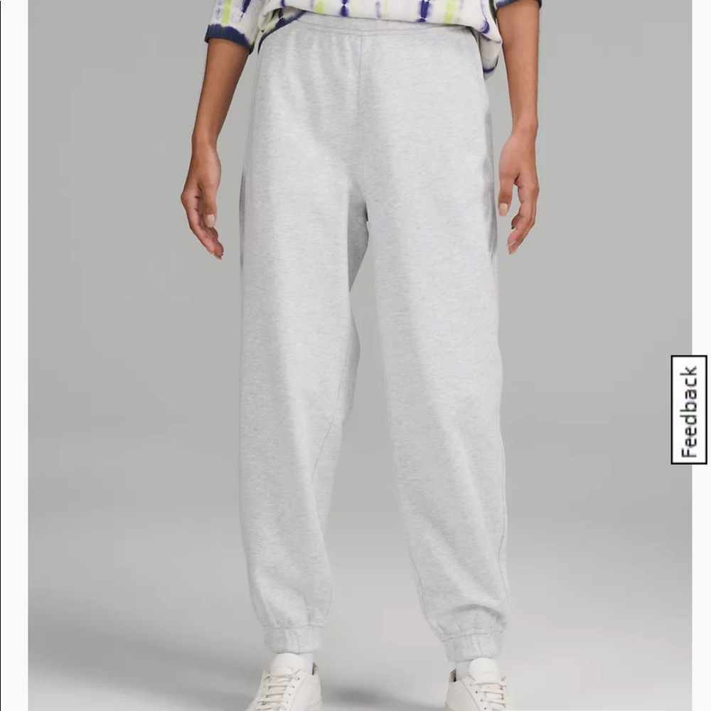 Lululemon Relaxed High Rise Jogger NWOT